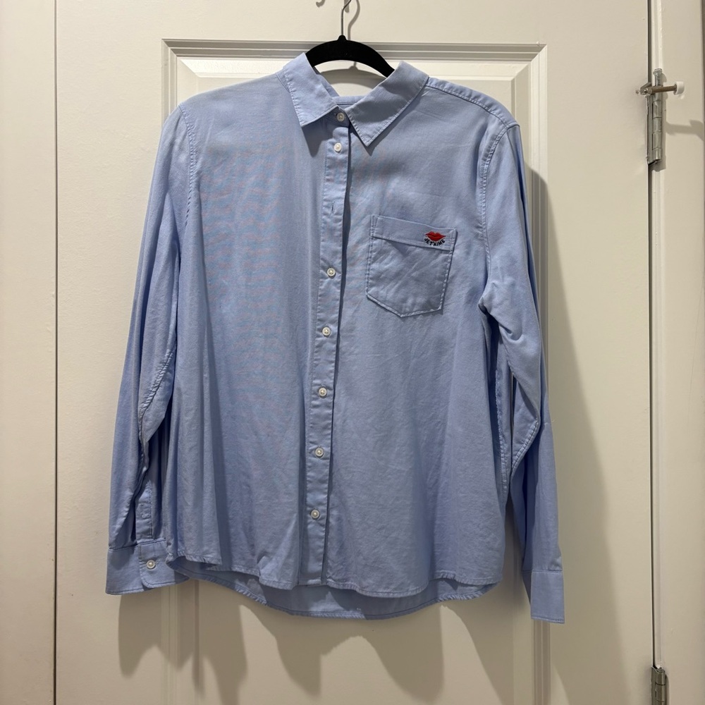 Light Blue Women’s Button-Down Shirt with Pocket Embroidery